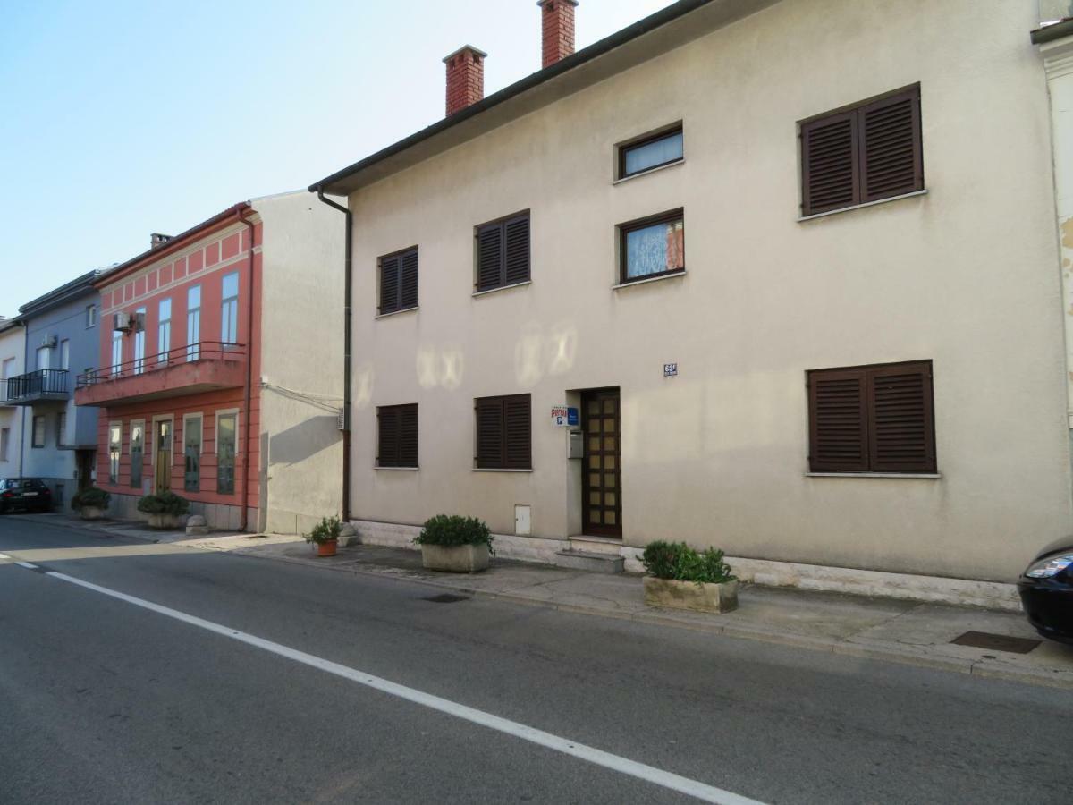 King Tomislav Apartments Crikvenica Exterior photo